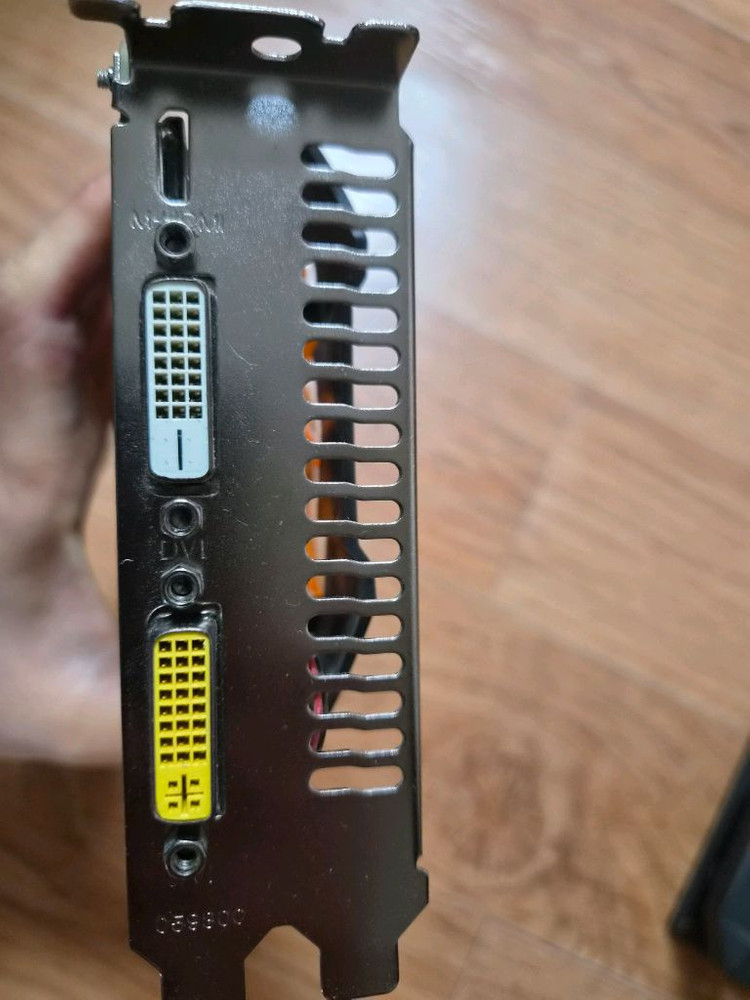 GTX 750Ti 1G 그래픽카드 이미지