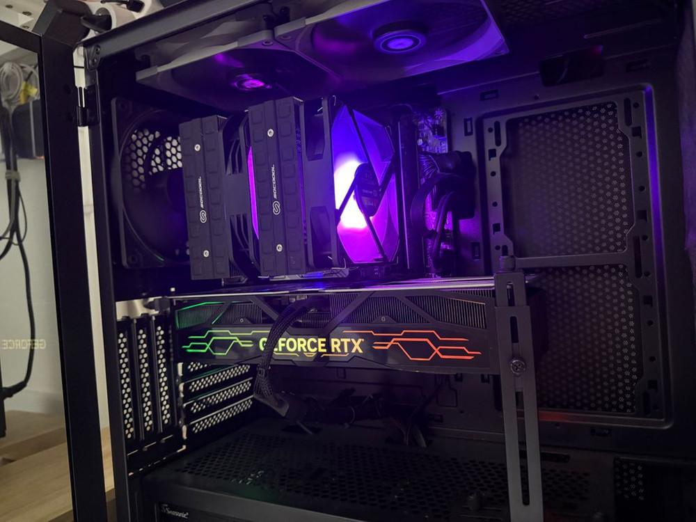 데스크탑PC 13600kf 32GB 4070ti 이미지