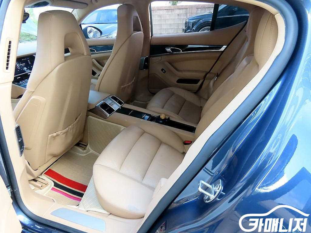 [포르쉐]파나메라 3.6 2WD 이미지
