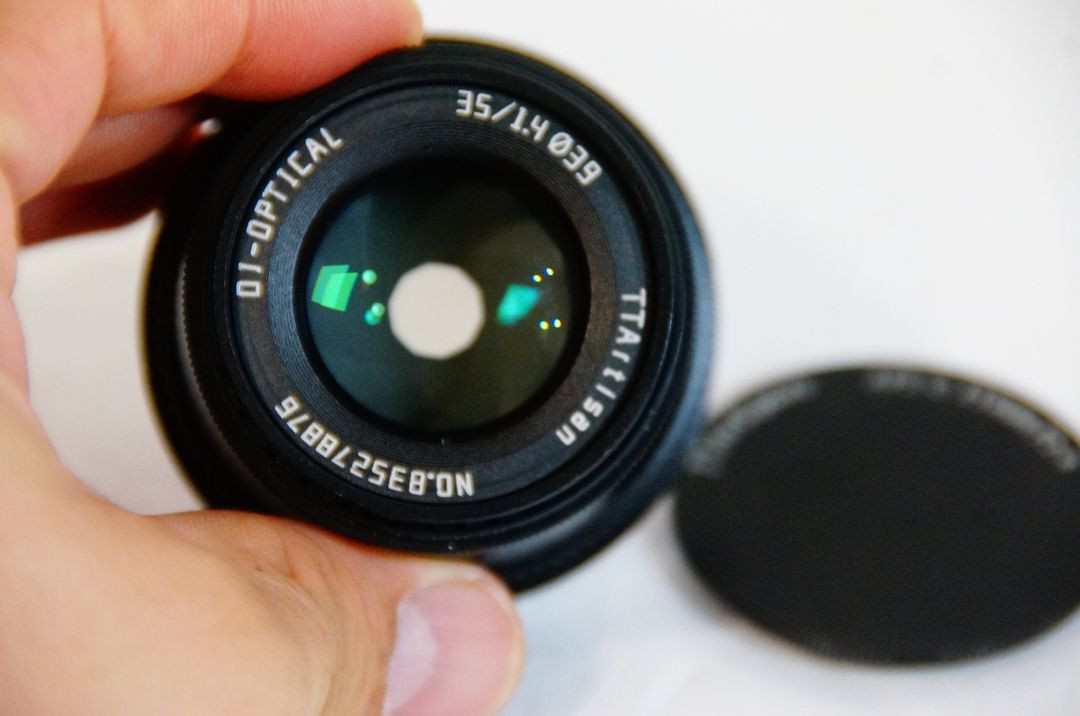 [소니용] 7아티산 35mm F1.4 렌즈팝니다. 이미지