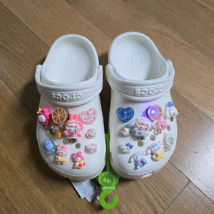 크록스c12(180) 이미지