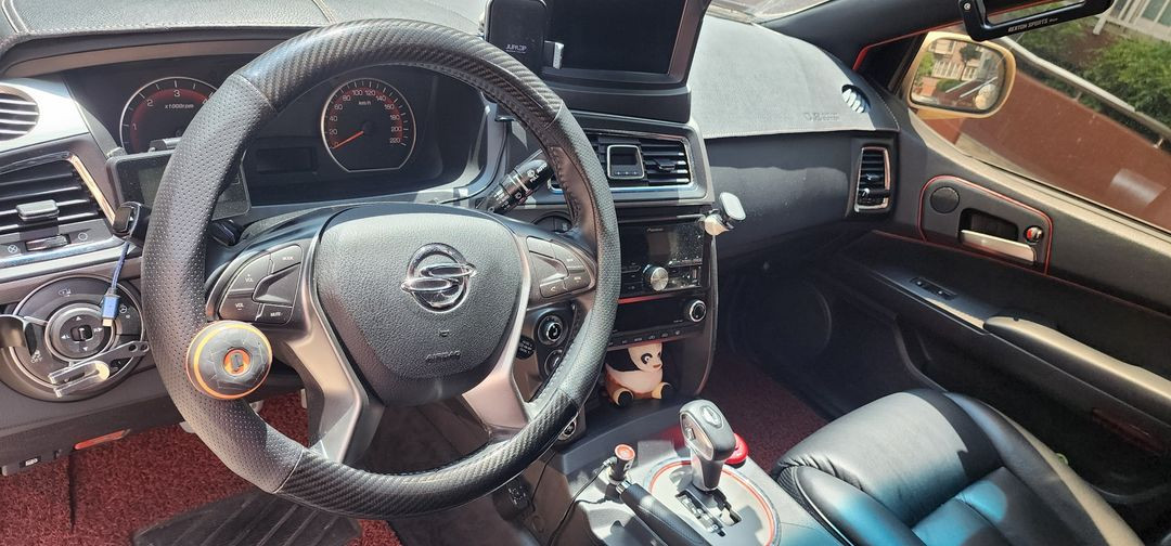 16년 6월식(MB5단) 쌍용 코란도스포츠 cx7,4wd,passion 판매합니다.. 이미지