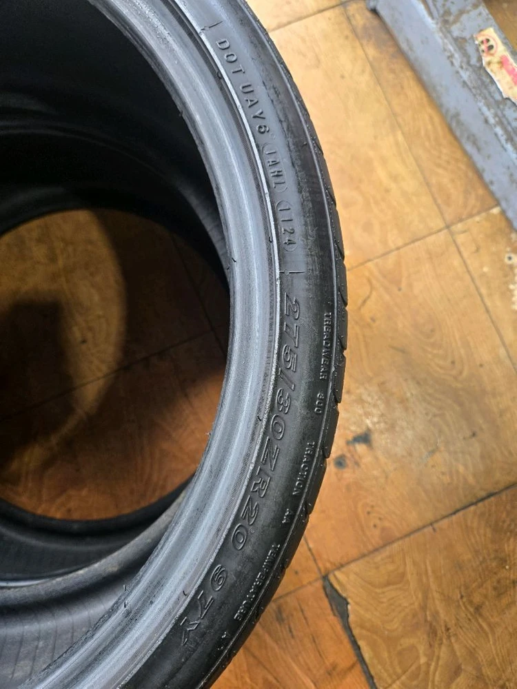 넥센 엔페라 SU1 2753020 중고타이어 2본 이미지