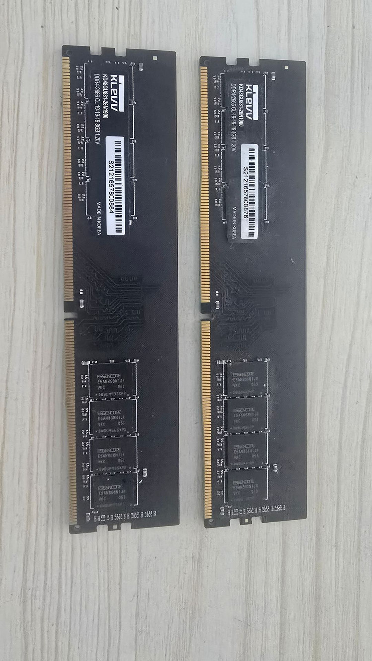 DDR4 16GB 메모리 2개 세트 이미지