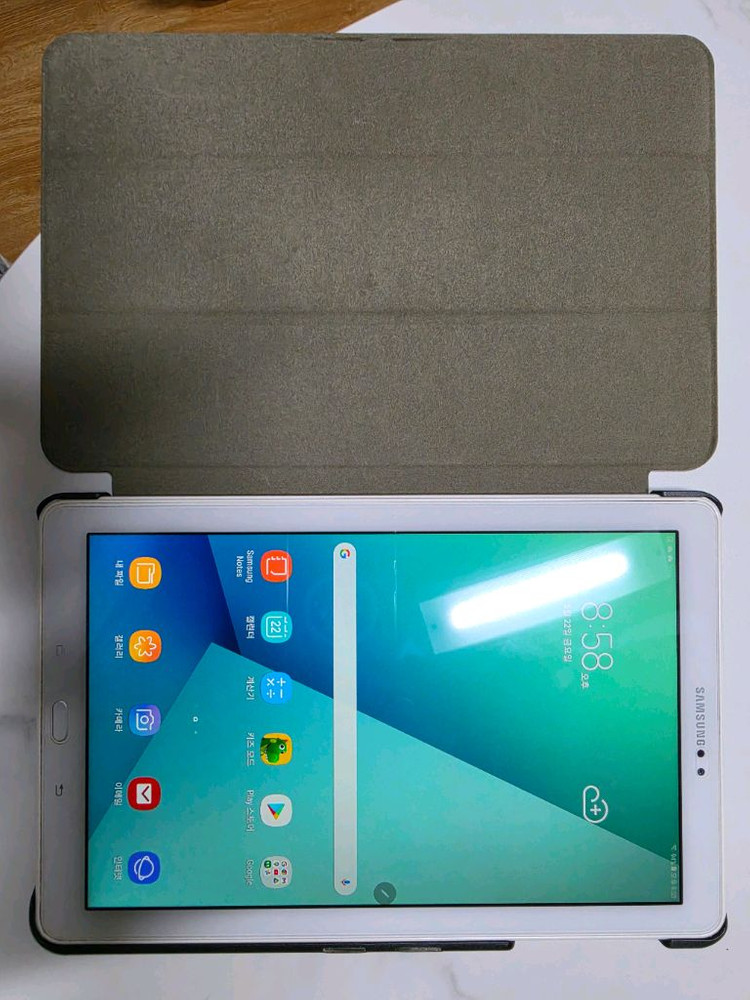 갤럭시탭 A6 SM-P580 팝니다.(외장메모리 64G포함) 이미지