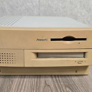 애플 파워 맥킨토시 레트로 컴퓨터 파워PC 7100 이미지