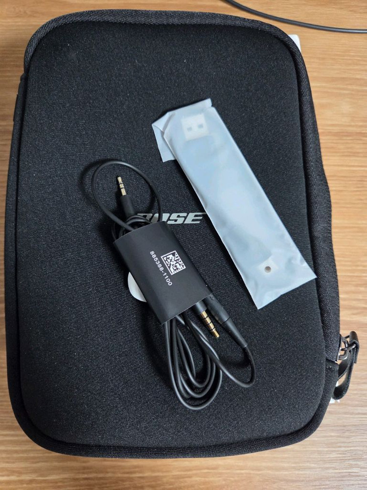 BOSE 무선 헤드폰 QC SC 블랙(노이즈 캔슬링 지원) 최상급 이미지
