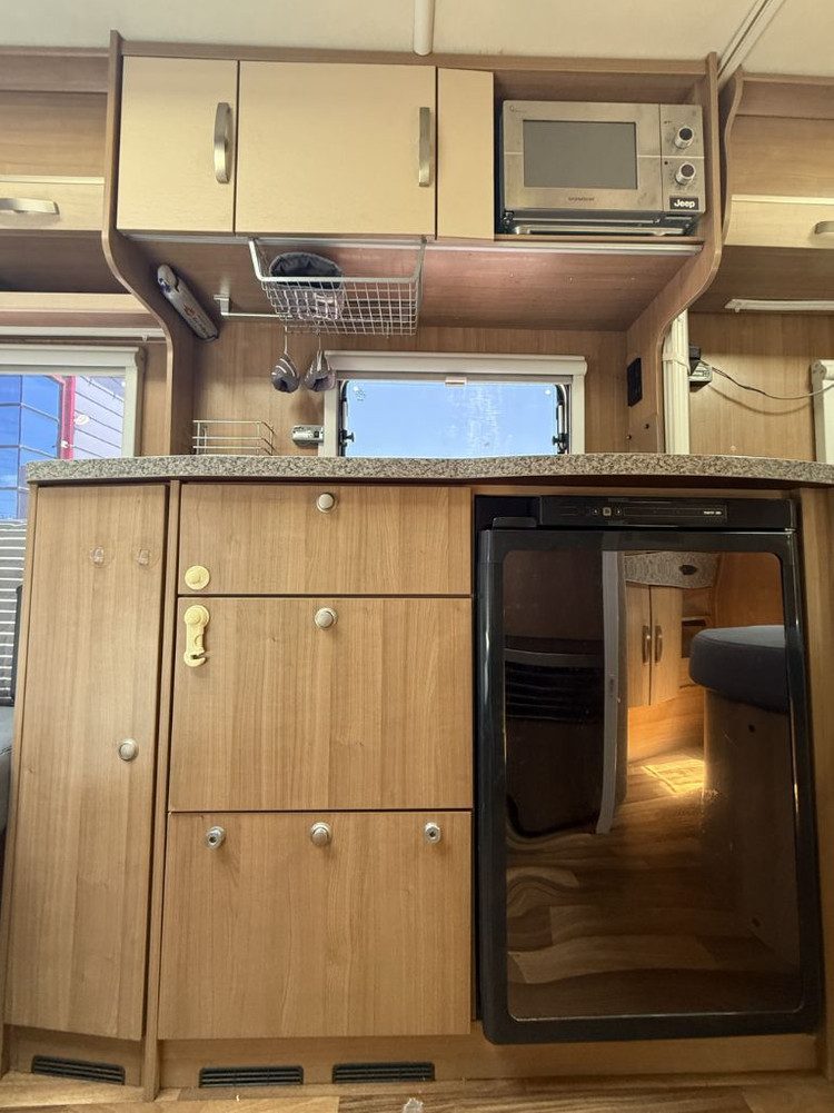 [노지세팅+자연조명] 하이머 에리바 익사이팅 465 카라반, 15년식, 1800만원 이미지