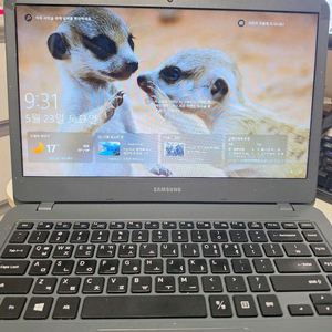 삼성 노트북 i3-7020U 8GB RAM 128GB SSD 이미지