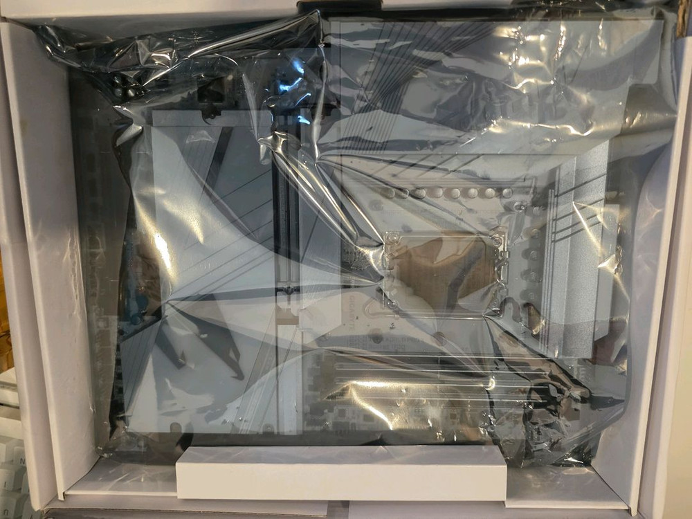 GIGABYTE Z790 AORUS PRO X 이미지