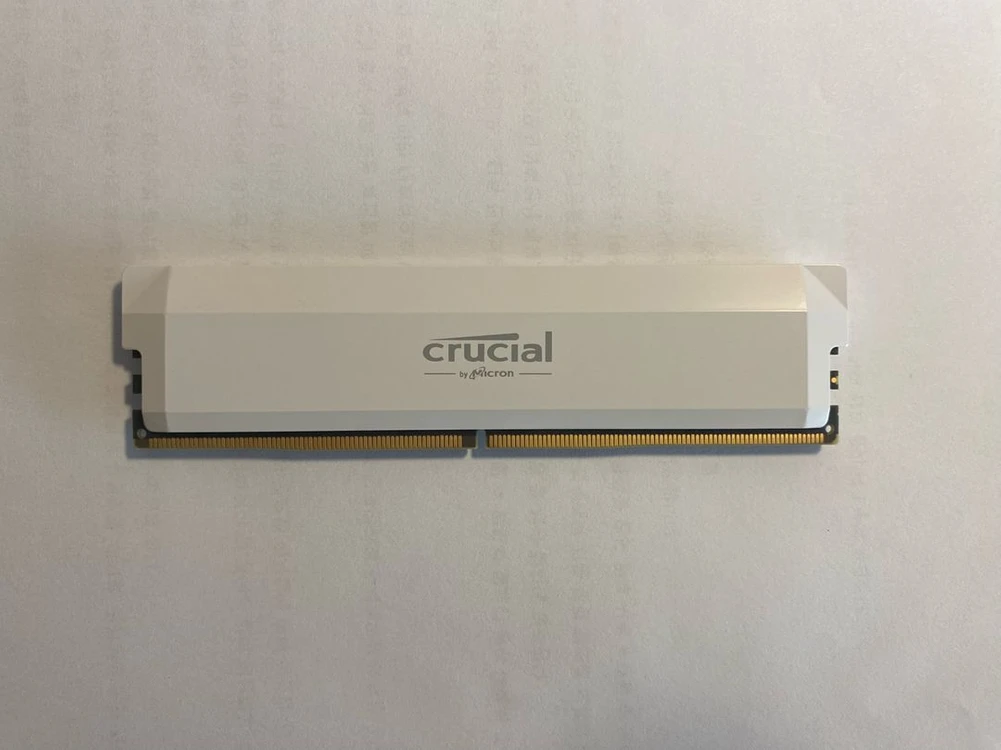 Crucial DDR5-6400 CL40 PRO OC Gaming Edition White 대원씨티에스 (32GB) - 안심되는 중고거래