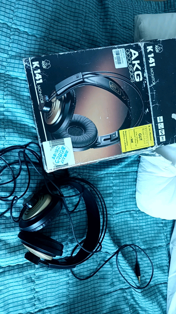 akg 아카게 모니터 k141 이미지