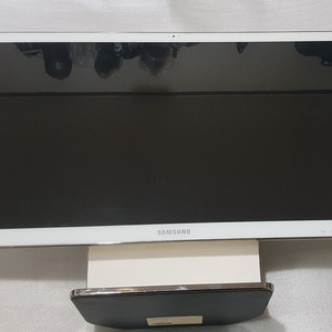 삼성 일체형PC DM700A4J-KN24 이미지