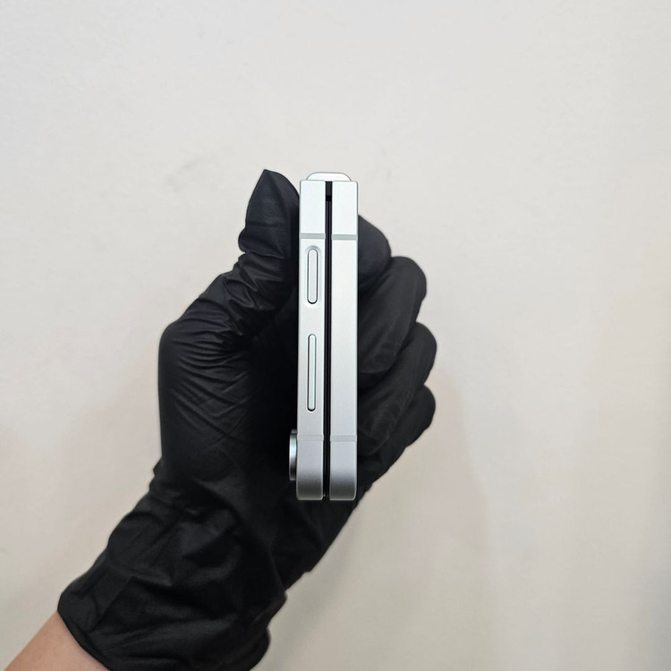갤럭시Z플립6 256기가 민트 (무잔상) / 0522 이미지
