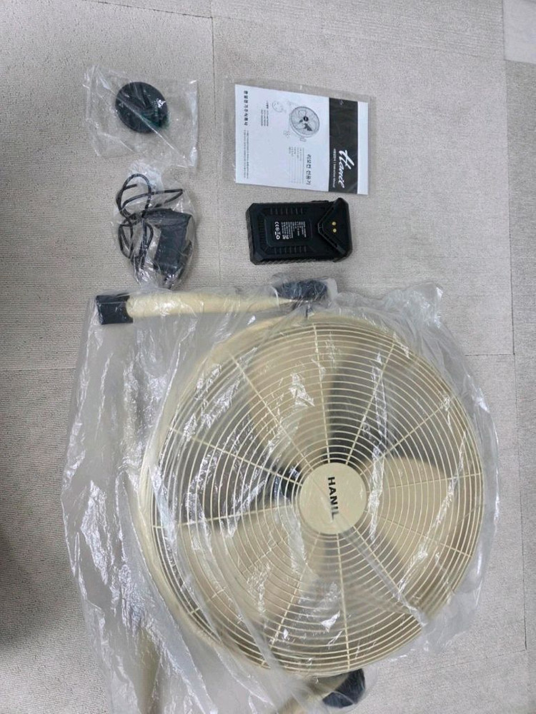 한일 캠핑용 리모컨 선풍기 DCF-HK1600R (TAN) 팔아요 이미지