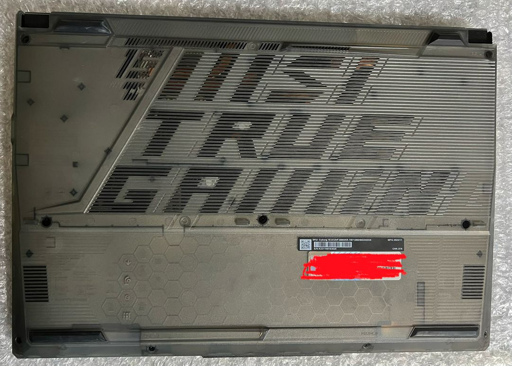 MSI 사이보그 15 A12V i7 RTX 4060 게이밍 노트북 이미지