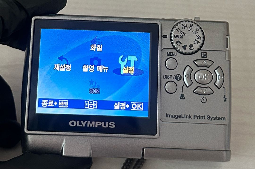 올림푸스 FE-140 빈티지디카 이미지