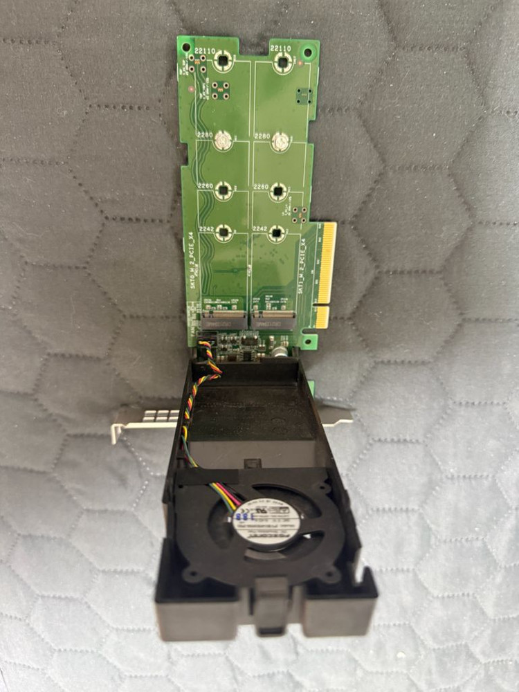 Dell 정품 DPWC300, 서버용 Dual M.2 PCIe 어댑터 이미지