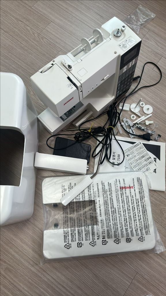 자노메 dc7100 재봉틀 미싱 이미지