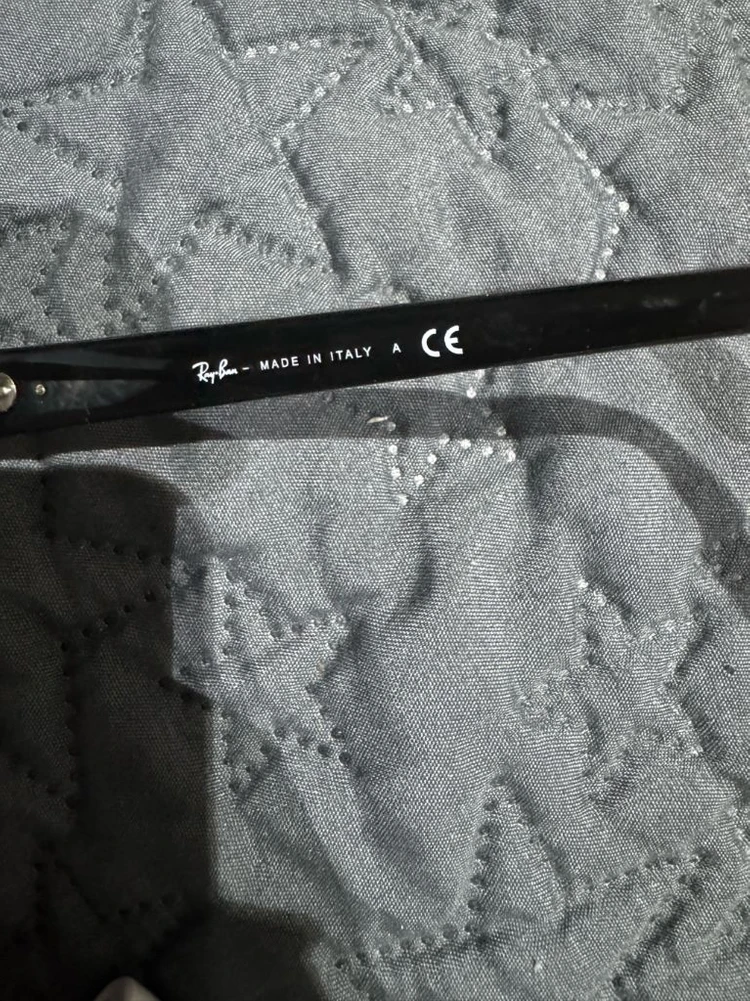 레이벤 안경 rb 5323v 이미지