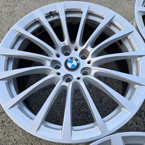 BMW 5시리즈 18인치 순정휠 판매 이미지
