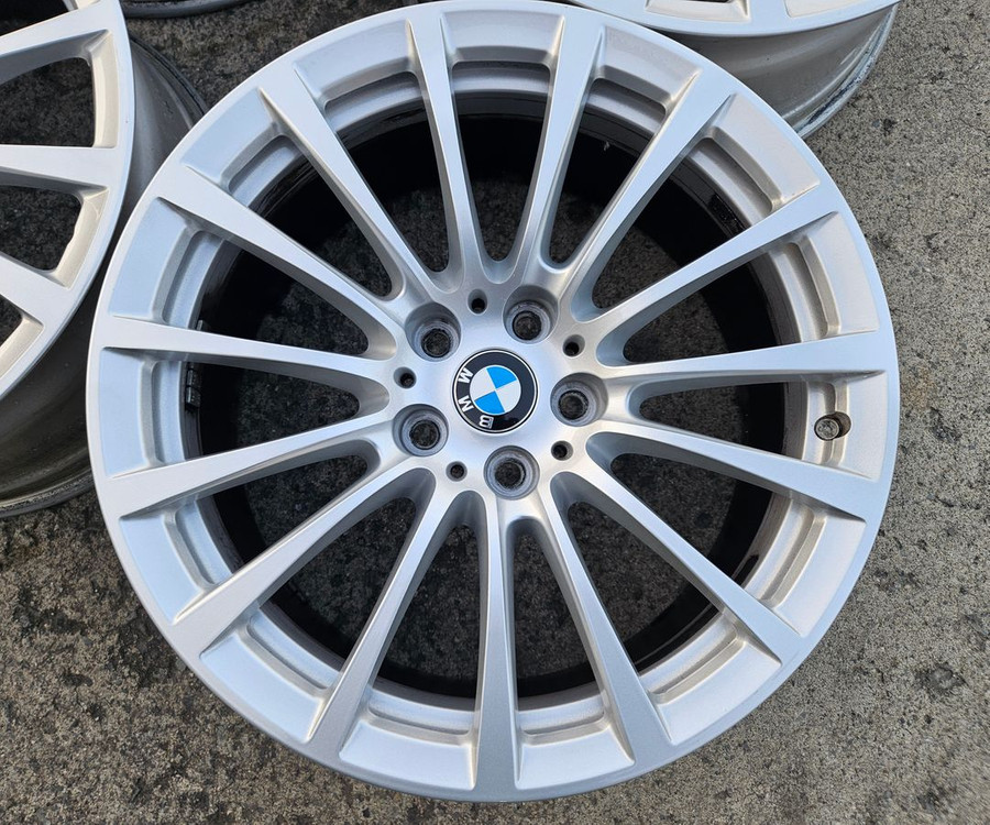 BMW 5시리즈 18인치 순정휠 판매 이미지