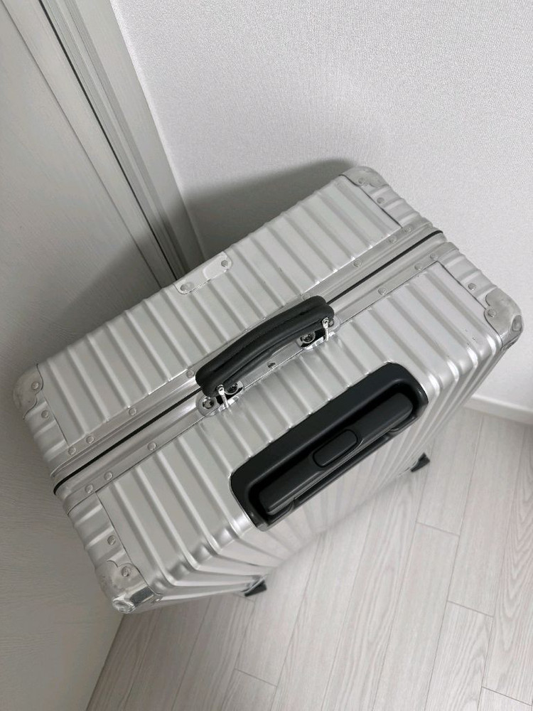 리모와캐리어 클래식 체크인L 실버 (수화물용) 이미지