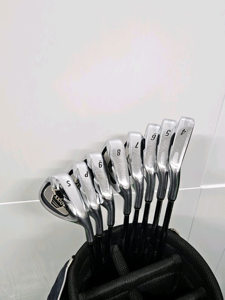 코브라 에어로젯 + 젝시오 + 종합형 남성 골프채 풀세트 이미지