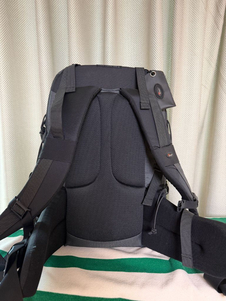 로우프로 카메라 백팩(Lowpro Photo Trekker AW II) 이미지