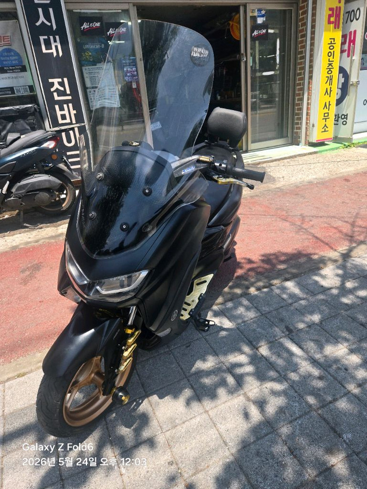 125cc 스쿠터 이미지