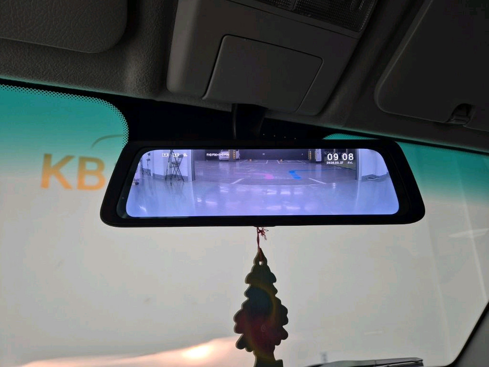 이티밴 4인승 전기차 캠핑카 이미지