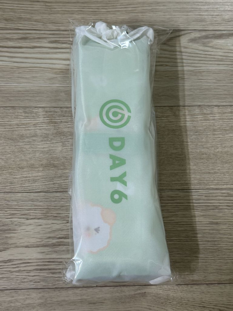 (원가 미개봉) day6 데이식스 폴딩매트 네컷 사진 포함 굿즈 엠디 md 이미지