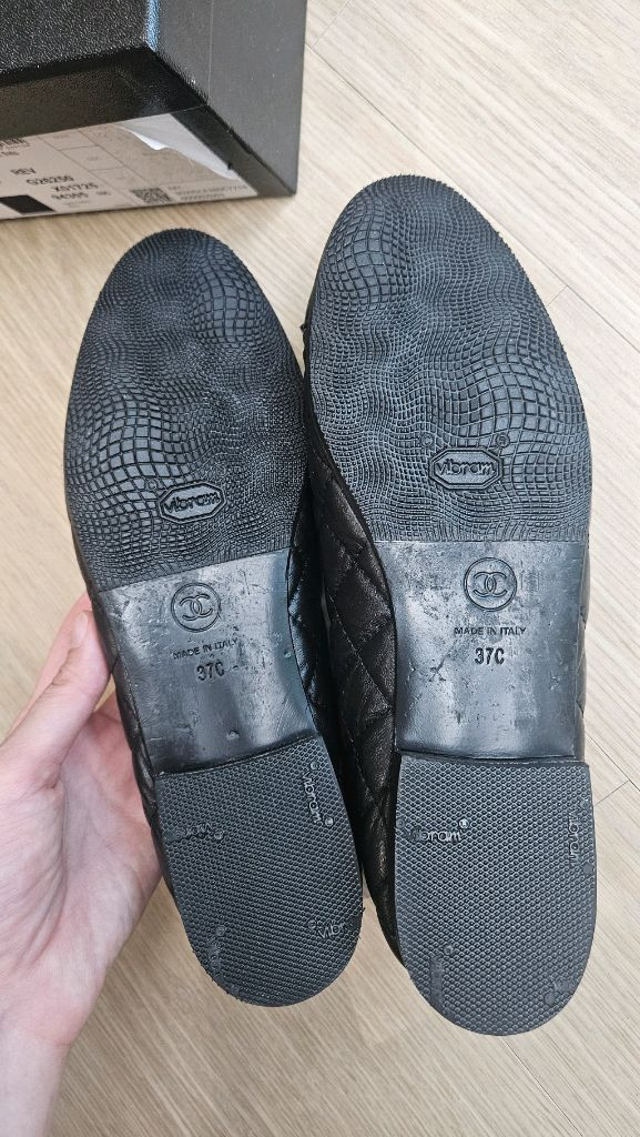샤넬 퀼팅 발레리나 플랫 이미지