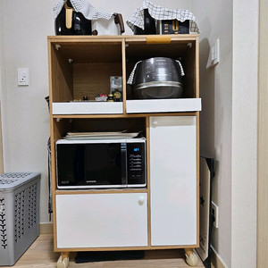 밥솥 수납장 이미지