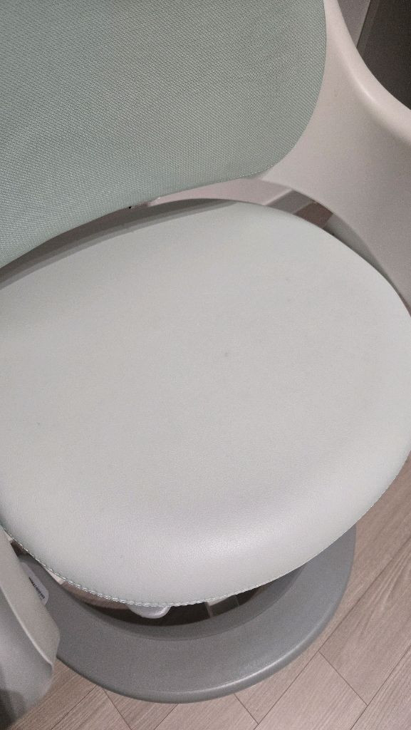 시디즈 링고 어린이 의자 민트 이미지