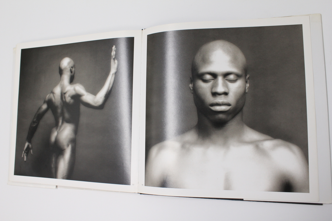 로버트 메이플소프 ROBERT MAPPLETHORPE - THE BLACK BOOK 이미지