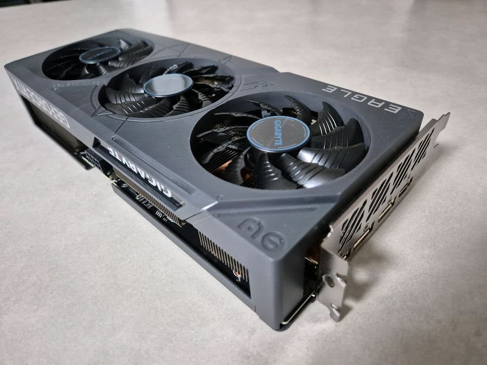 GIGABYTE 지포스 RTX 4070 EAGLE OC (rtx4070) 이미지