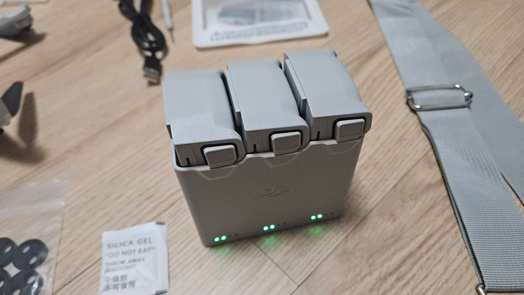 DJI 미니4프로 플러스 콤보(대용량), 케어 넘깁니다 [ MAVIC, 매빅 ] 이미지