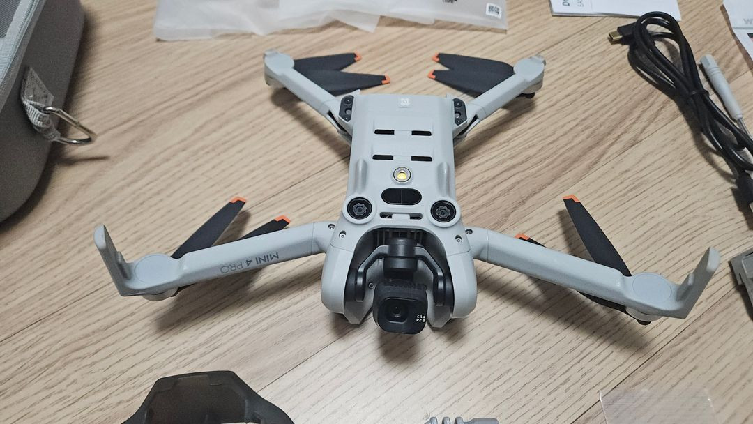 DJI 미니4프로 플러스 콤보(대용량), 케어 넘깁니다 [ MAVIC, 매빅 ] 이미지