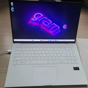 15인치 노트북, LG gram, win11 pro 포함, 미사용 이미지