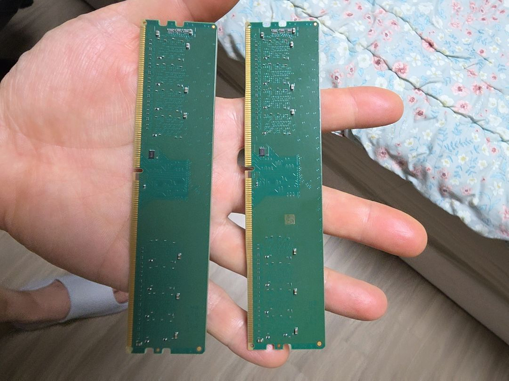 마이크론 ddr4 3200mhz 8gb x2ea (합16기가) 이미지