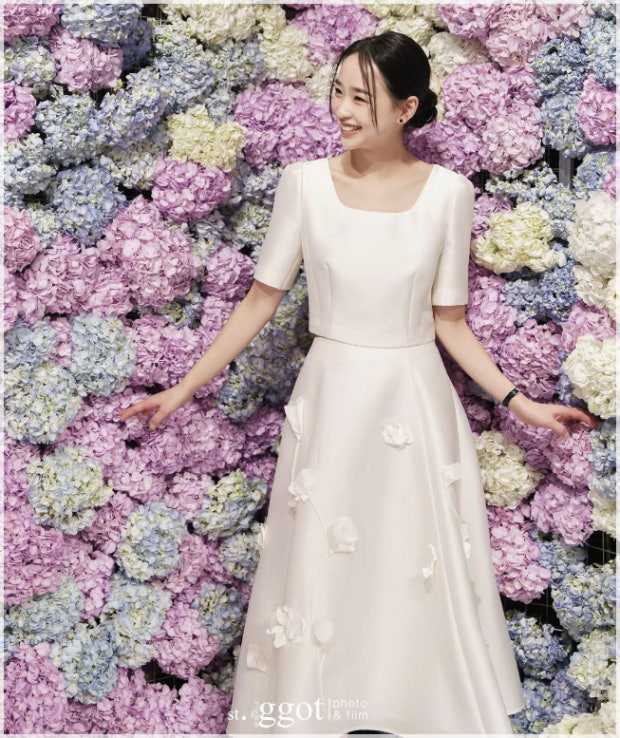 손연재 돌잔치 원피스 미샤 아이보리 새틴 투피스 이미지