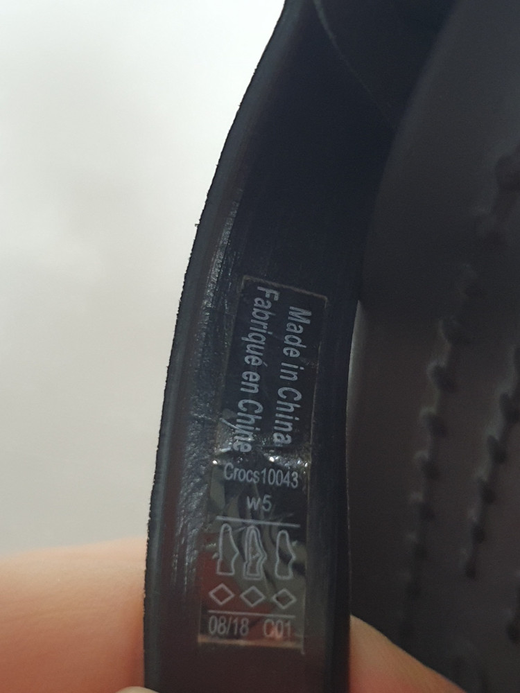 크록스 클레오 스트랩 샌들 블랙 W5 220mm 이미지