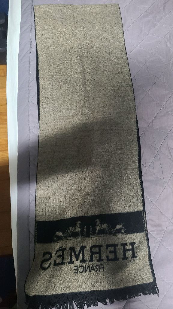 에르메스 머플러 급처 이미지