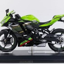 AOSHIMA 아오시마 가와사키 닌자 ZX-25R 1:12 팝니다 이미지