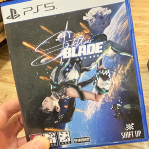 ps5 스텔라 블레이드 3.5팝니다 이미지