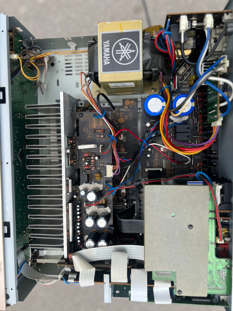 오디오 앰프 YAMAHA RX-V540 리시버 판매합니다. 이미지