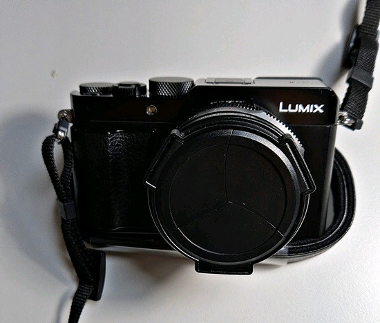 파나소닉 루믹스 LX100M2 판매합니다. 이미지