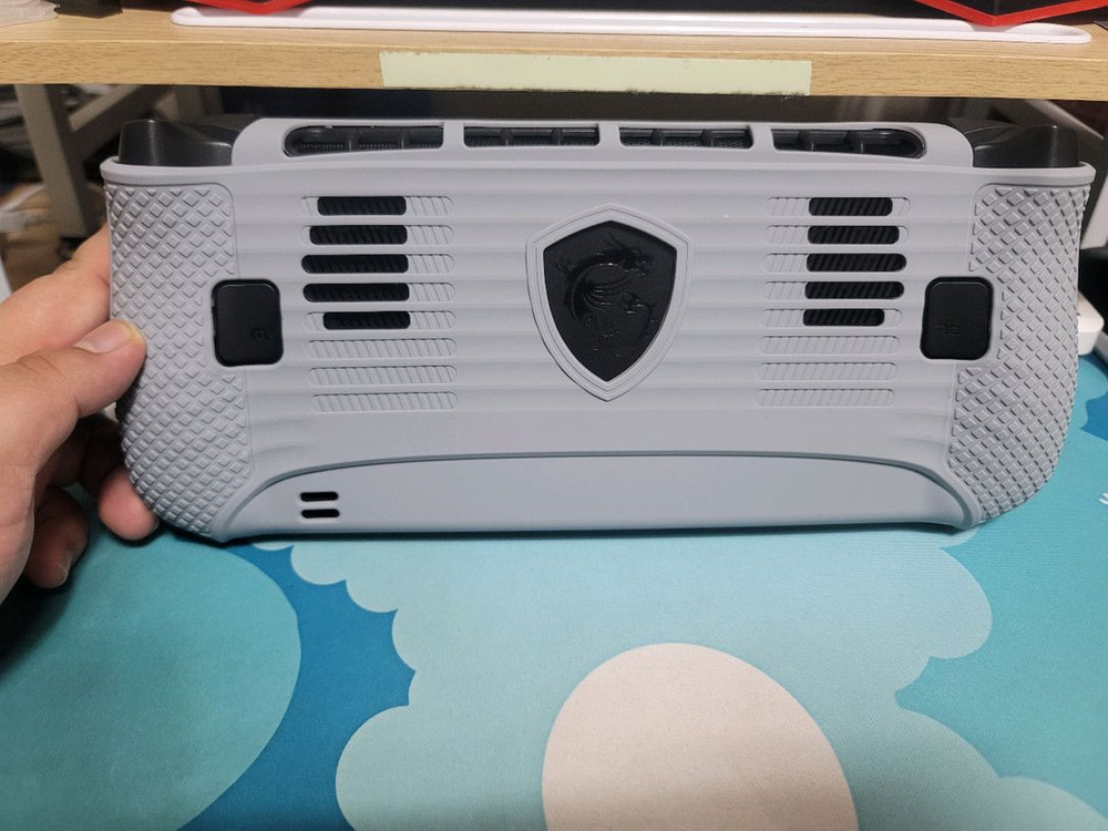 MSI 클로 8 AI+ 4테라 풀세트 게임 악세 포함 Claw 8 Ai+ 4TB 루나클로 이미지