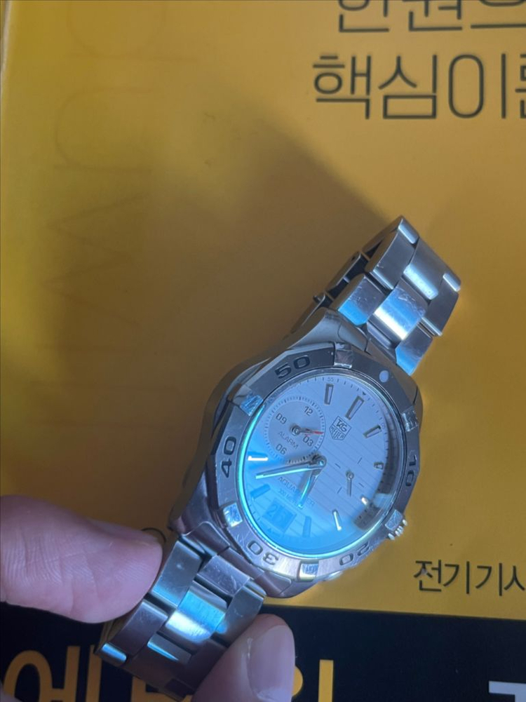 태그호이어 아쿠아레이서 WAP111Y 이미지